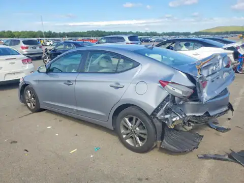 5NPD84LF2HH106837 — 2017 Hyundai Elantra, photo 2 from Copart 30.09.2026, Front end