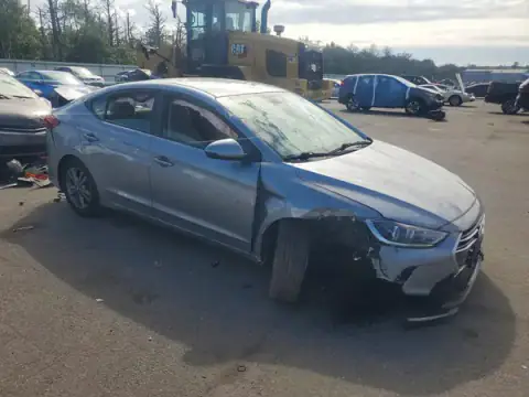 5NPD84LF2HH106837 — 2017 Hyundai Elantra, photo 4 from Copart 30.09.2026, Front end