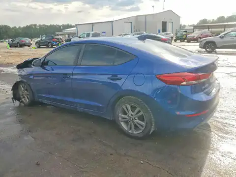 5NPD84LF2HH194093 — 2017 Hyundai Elantra, foto 2 de Copart, Parte delantera