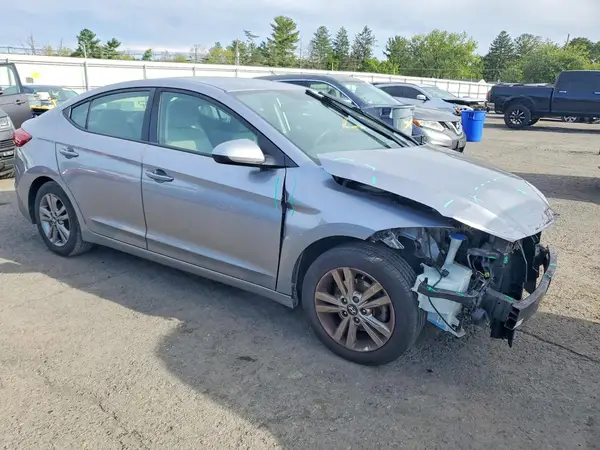 5NPD84LFXHH024287 — 2017 Hyundai Elantra, photo 4 from Copart, Front end