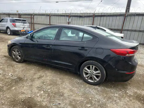 5NPD84LFXHH178448 — 2017 Hyundai Elantra, photo 2 from Copart 19.10.2026, Minor dents and scratches