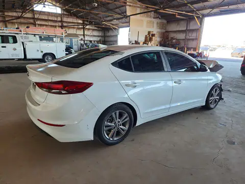 5NPD84LF2JH330857 — 2018 Hyundai Elantra, фото 3 с аукциона Copart 28.09.2026, Передняя часть
