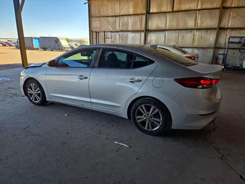 KMHD84LF4JU499828 — 2018 Hyundai Elantra, photo 2 from Copart 19.10.2026, Flood