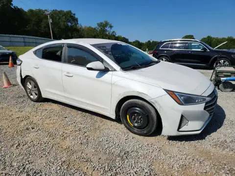 5NPD84LF3KH477884 — 2019 Hyundai Elantra, zdjęcie 4 z Copart 07.10.2026, Wandalizm