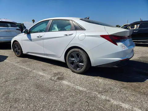 5NPLM4AG3MH001575 — 2021 Hyundai Elantra, photo 2 from Copart 29.09.2026, Front end