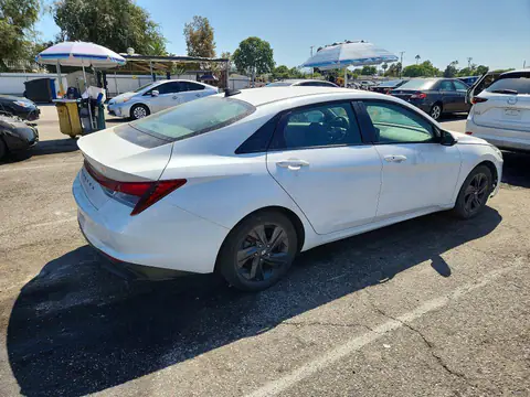 5NPLM4AG3MH001575 — 2021 Hyundai Elantra, photo 3 from Copart 29.09.2026, Front end