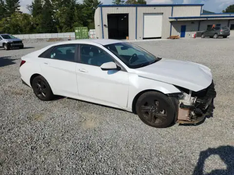 5NPLS4AG5MH012244 — 2021 Hyundai Elantra, фото 4 з Copart, Передня частина