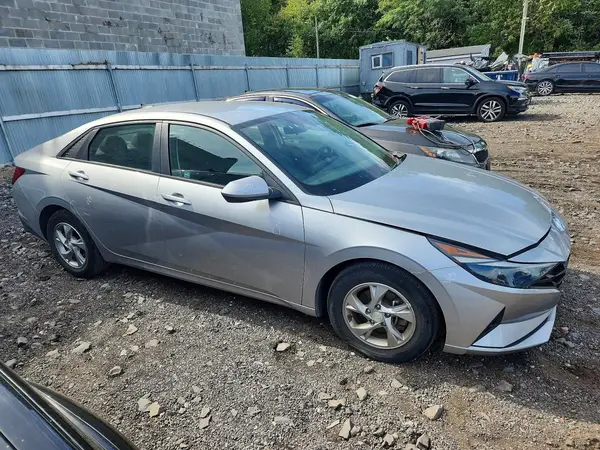 5NPLL4AG1MH011069 — 2021 Hyundai Elantra, foto 4 de Copart, Pequeñas abolladuras y arañazos