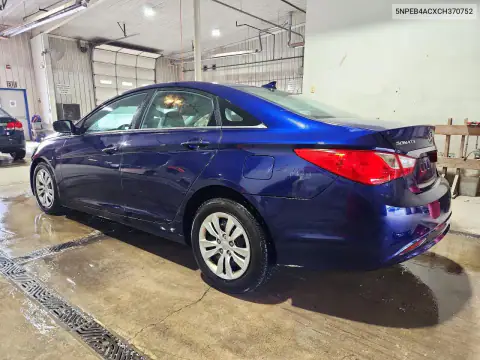 5NPEB4ACXCH370752 — 2012 Hyundai Sonata, photo 2 from Copart, Side