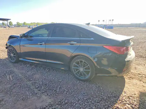 5NPEC4AC2EH945426 — 2014 Hyundai Sonata, фото 2 с аукциона Copart 13.10.2026, Передняя часть