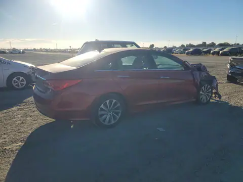 5NPEC4AC5EH834398 — 2014 Hyundai Sonata, photo 3 from Copart 13.10.2026, Front end