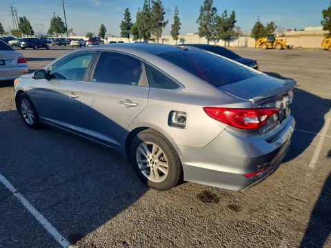 5NPE24AF3FH176286 — 2015 Hyundai Sonata, zdjęcie 2 z Copart 13.10.2026, Drobne wgniecenia i rysy