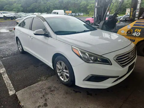 5NPE24AF3GH401002 — 2016 Hyundai Sonata, photo 4 from Copart 19.10.2026, Rear end
