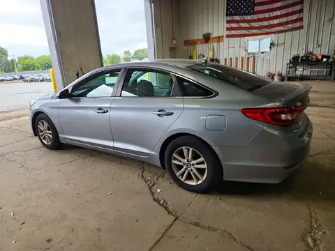 2016 HYUNDAI SONATA VIN 5NPE24AF7GH404694 фото 2