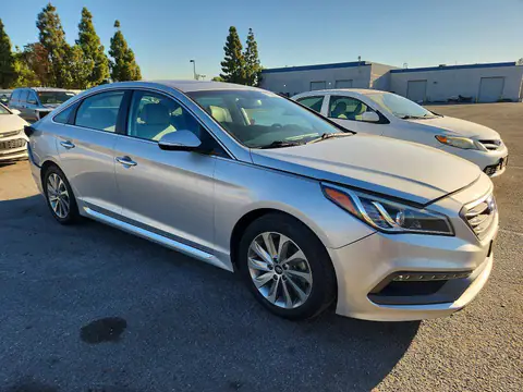 5NPE34AF7HH575749 — 2017 Hyundai Sonata, photo 4 from Copart 15.10.2026, Rear end