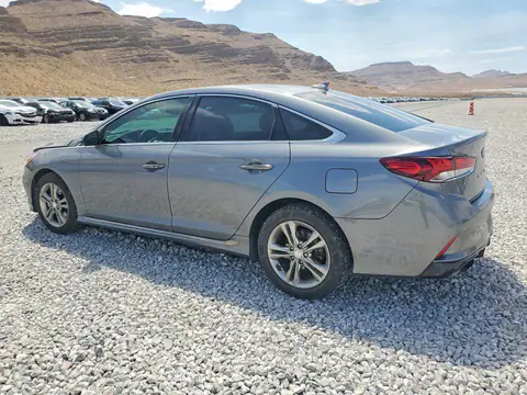 5NPE34AF2JH706575 — 2018 Hyundai Sonata, photo 2 from Copart 30.09.2026, Front end