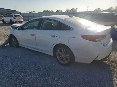 5NPE34AF4KH785930 — 2019 Hyundai Sonata, photo 2 from Copart 06.10.2026, Front end