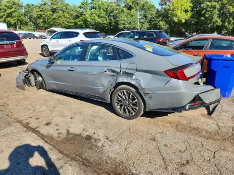 5NPEH4J28MH099066 — 2021 Hyundai Sonata, photo 2 from Copart, Front end