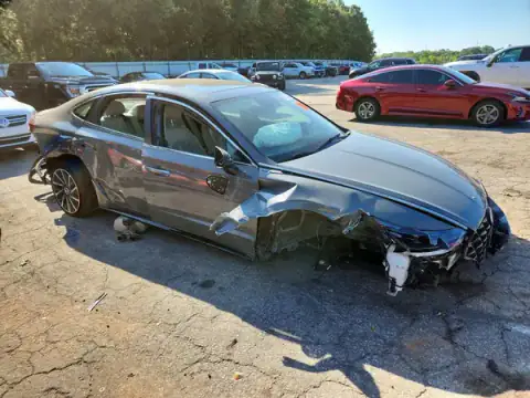 5NPEH4J28MH099066 — 2021 Hyundai Sonata, photo 4 from Copart, Front end