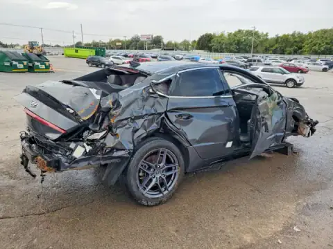 5NPEK4JC2MH112131 — 2021 Hyundai Sonata, zdjęcie 3 z Copart 01.10.2026, Uszkodzenia dookoła