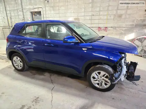 KMHRB8A33MU067775 — 2021 Hyundai Venue, zdjęcie 4 z Copart 27.10.2026, Przód