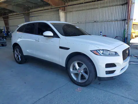 SADCJ2FX0KA602117 — 2019 Jaguar F-Pace, photo 4 from Copart 19.10.2026, Vandalism