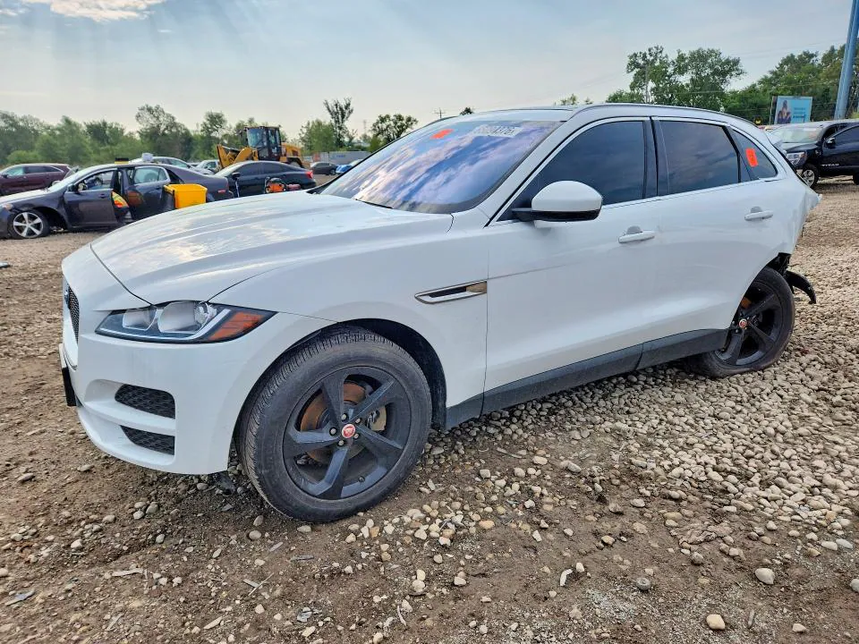 2020 Jaguar F-Pace VIN SADCJ2FX8LA637103 фото 1