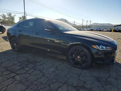 SAJAE4BG9HA957614 — 2017 Jaguar XE, photo 4 from Copart 22.10.2026, Minor dents and scratches