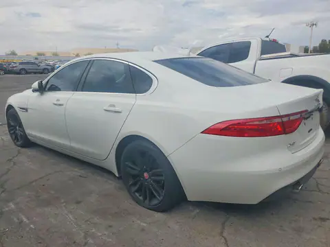 2016 JAGUAR XF VIN SAJBE4BV8GCY13557 фото 2