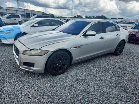 SAJBJ4BV6GCY17652 — 2016 Jaguar XF, Передняя часть (Front End), фото до ремонта