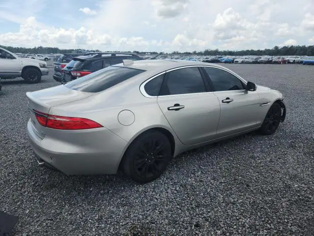 2016 JAGUAR XF VIN SAJBJ4BV6GCY17652 фото 3