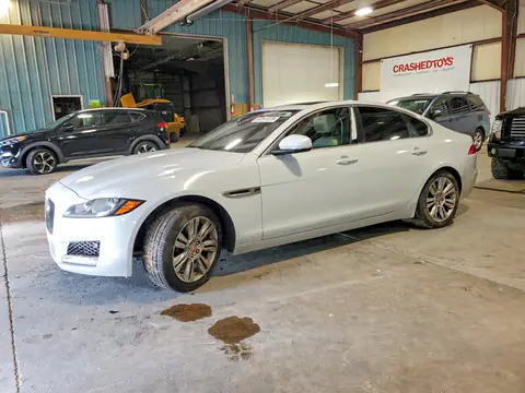 2017 Jaguar XF VIN SAJBJ4BV7HCY46840 фото 1