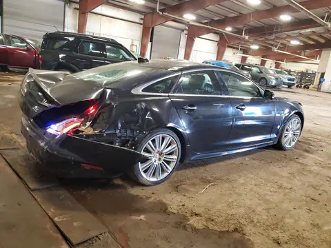 2016 JAGUAR XJ VIN SAJXJ1CD3G8V95424 фото 3