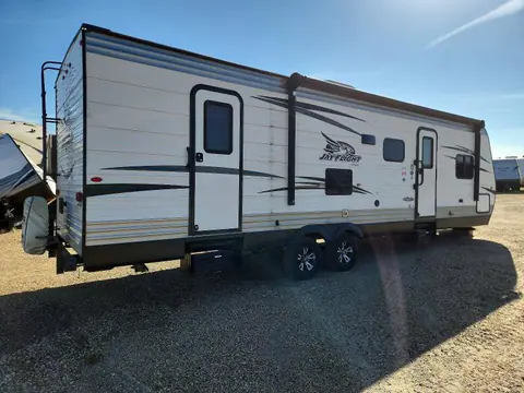 2018 Jayco Jay Flight VIN 1UJBJ0BR6J75X0353 фото 4