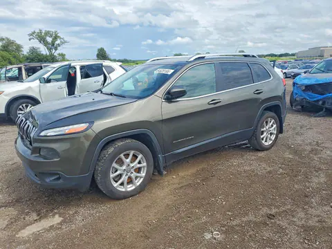 2015 Jeep Cherokee VIN 1C4PJLCB2FW629002 фото 1
