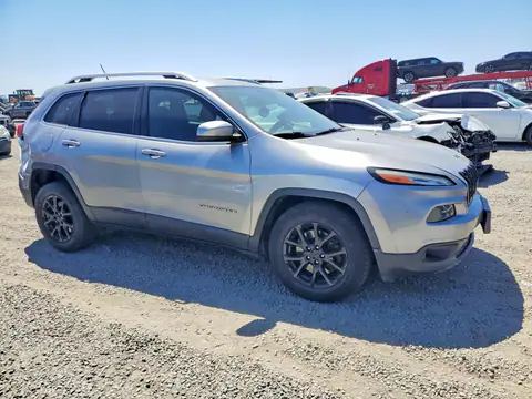 1C4PJMCB1FW715519 — 2015 Jeep Cherokee, фото 4 с аукциона Copart 29.09.2026, Передняя часть