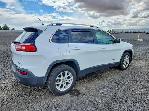 1C4PJLCB6FW532031 — 2015 Jeep Cherokee, photo 3 from Copart 21.10.2026, Front end