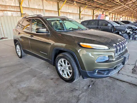 1C4PJMCSXFW556936 — 2015 Jeep Cherokee, zdjęcie 4 z Copart 19.10.2026, Normalne zużycie