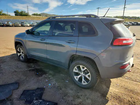 1C4PJMBS4FW522279 — 2015 Jeep Cherokee, photo 2 from Copart 21.10.2026, Front end