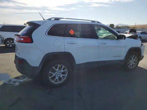 2015 Jeep Cherokee VIN 1C4PJMCS2FW523557 фото 3