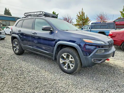 1C4PJMBS0FW693904 — 2015 Jeep Cherokee, photo 4 from Copart 29.09.2026, Rear end
