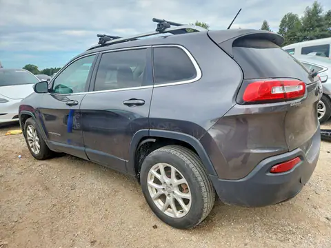 1C4PJLCB7GW272398 — 2016 Jeep Cherokee, photo 2 from Copart 06.10.2026, Flood