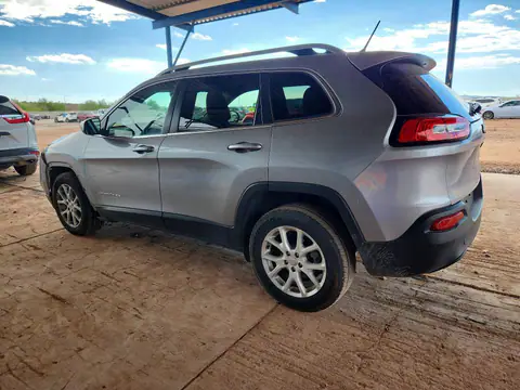 1C4PJLCB2GW216398 — 2016 Jeep Cherokee, photo 2 from Copart 13.10.2026, Front end