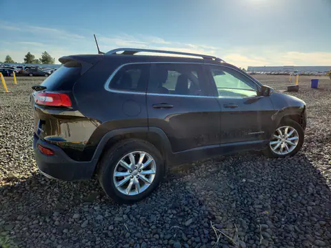 1C4PJMDS4GW169086 — 2016 Jeep Cherokee, photo 3 from Copart 14.10.2026, Front end