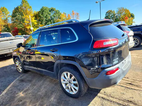 1C4PJMDS0GW145934 — 2016 Jeep Cherokee, photo 2 from Copart 16.10.2026, Front end