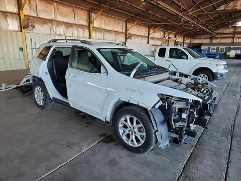 2017 Jeep Cherokee VIN 1C4PJLCB4HW668256 фото 4
