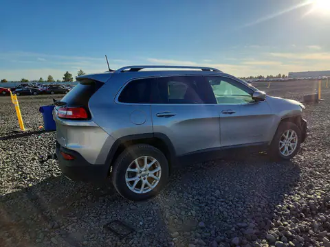 2017 Jeep Cherokee VIN 1C4PJMCS3HW648277 фото 3