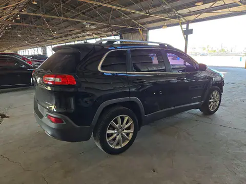 1C4PJLDB8HW526118 — 2017 Jeep Cherokee, foto 3 de Copart 28.10.2026, Parte delantera