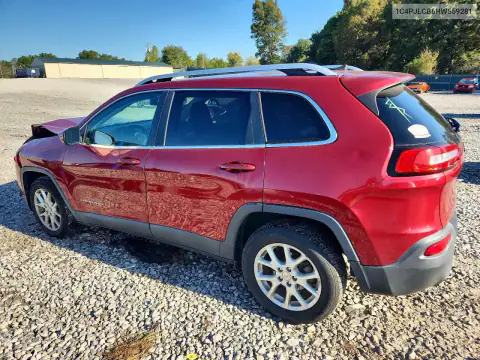 1C4PJLCB6HW559281 — 2017 Jeep Cherokee, photo 2 from Copart, Front end