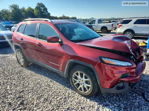 1C4PJLCB6HW559281 — 2017 Jeep Cherokee, photo 4 from Copart, Front end